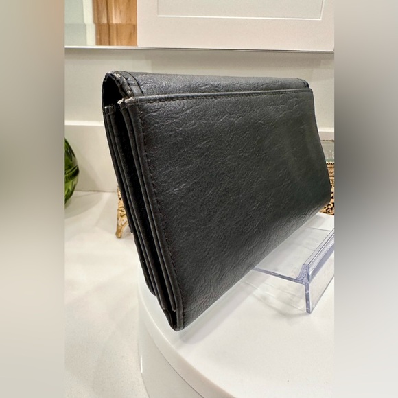 Vintage Roxy - Black Faux Leather Snap-Close Wallet - VGVC - Picture 8 of 17